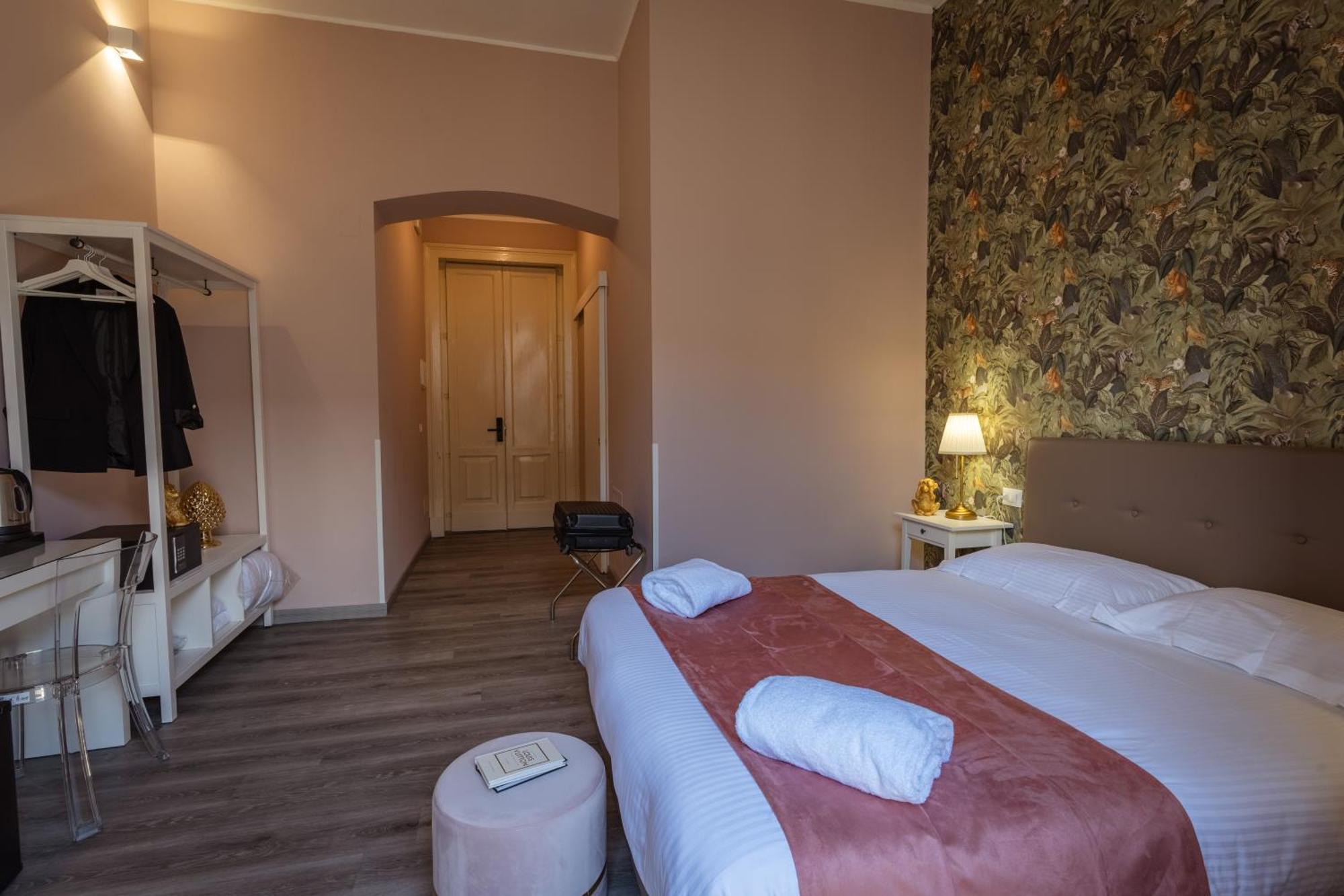 Etnea Boutique Hotel คาตาเนีย ภายนอก รูปภาพ