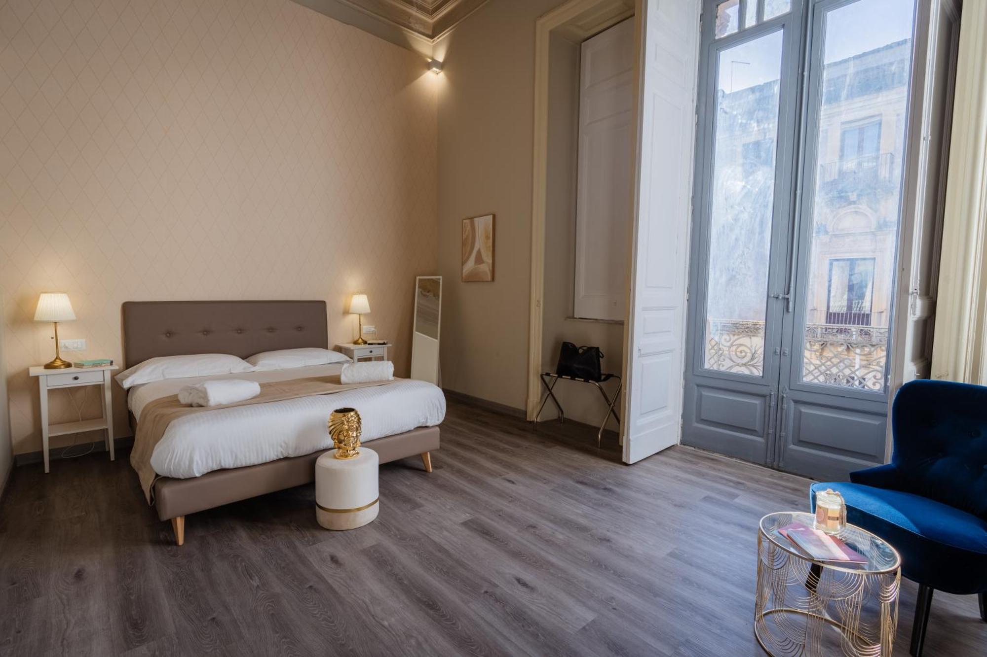 Etnea Boutique Hotel คาตาเนีย ภายนอก รูปภาพ