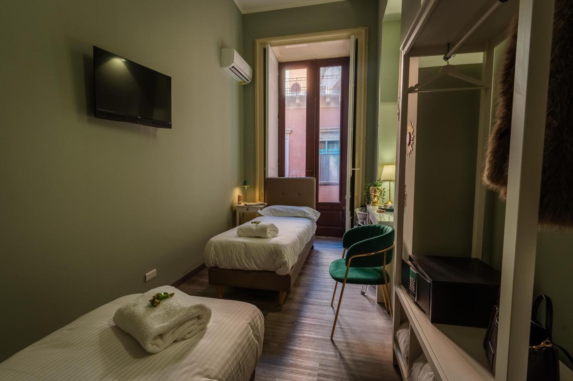 Etnea Boutique Hotel คาตาเนีย ภายนอก รูปภาพ