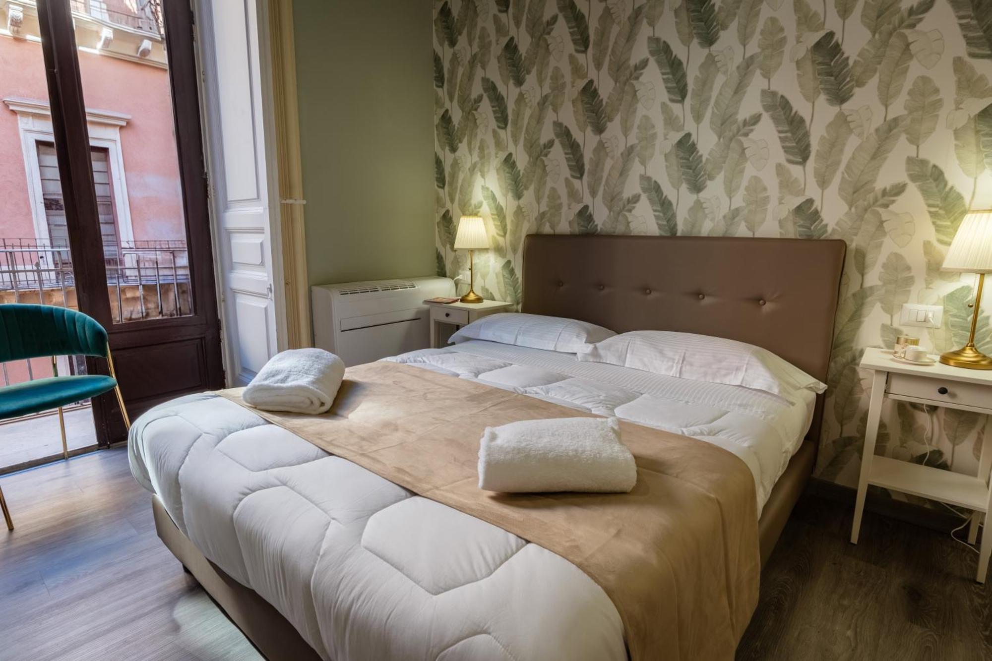 Etnea Boutique Hotel คาตาเนีย ภายนอก รูปภาพ